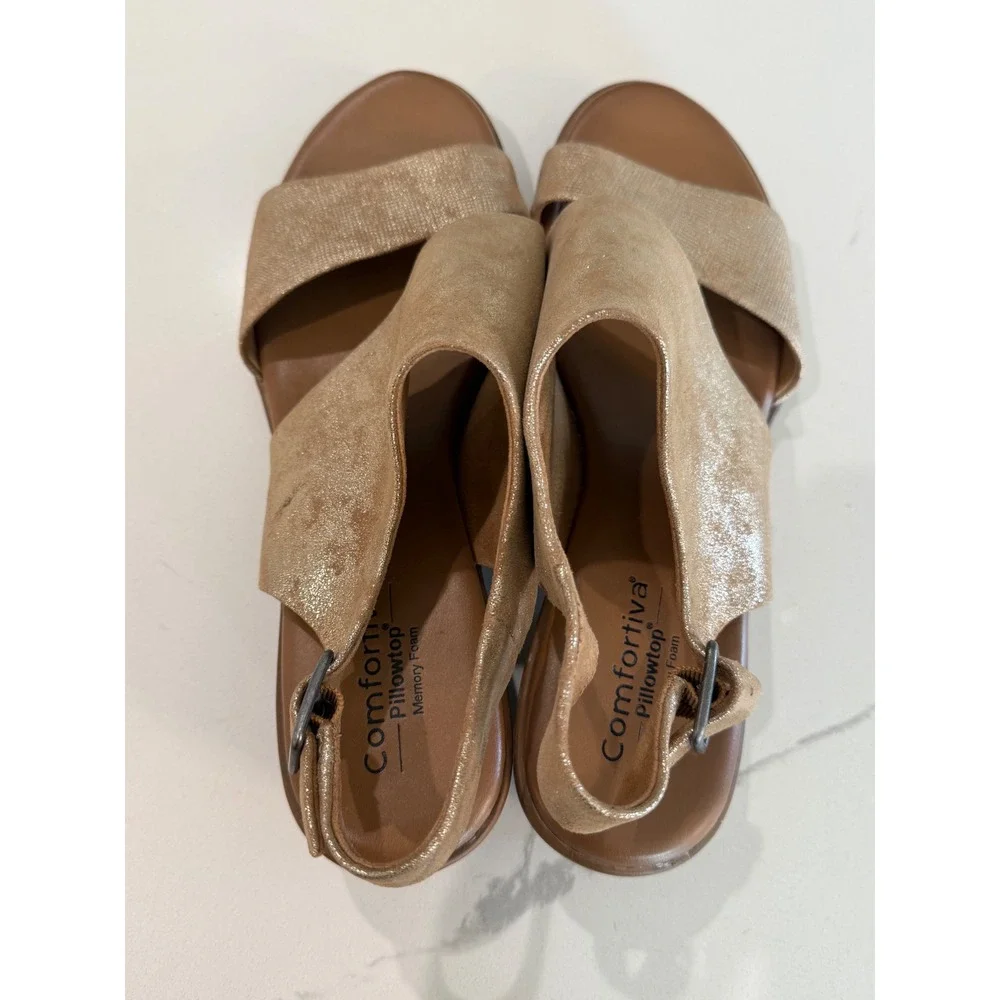 Comfortiva Pillowtop Nelma Gold Metallic Leather Slingback Sandals‎ Women's 10M